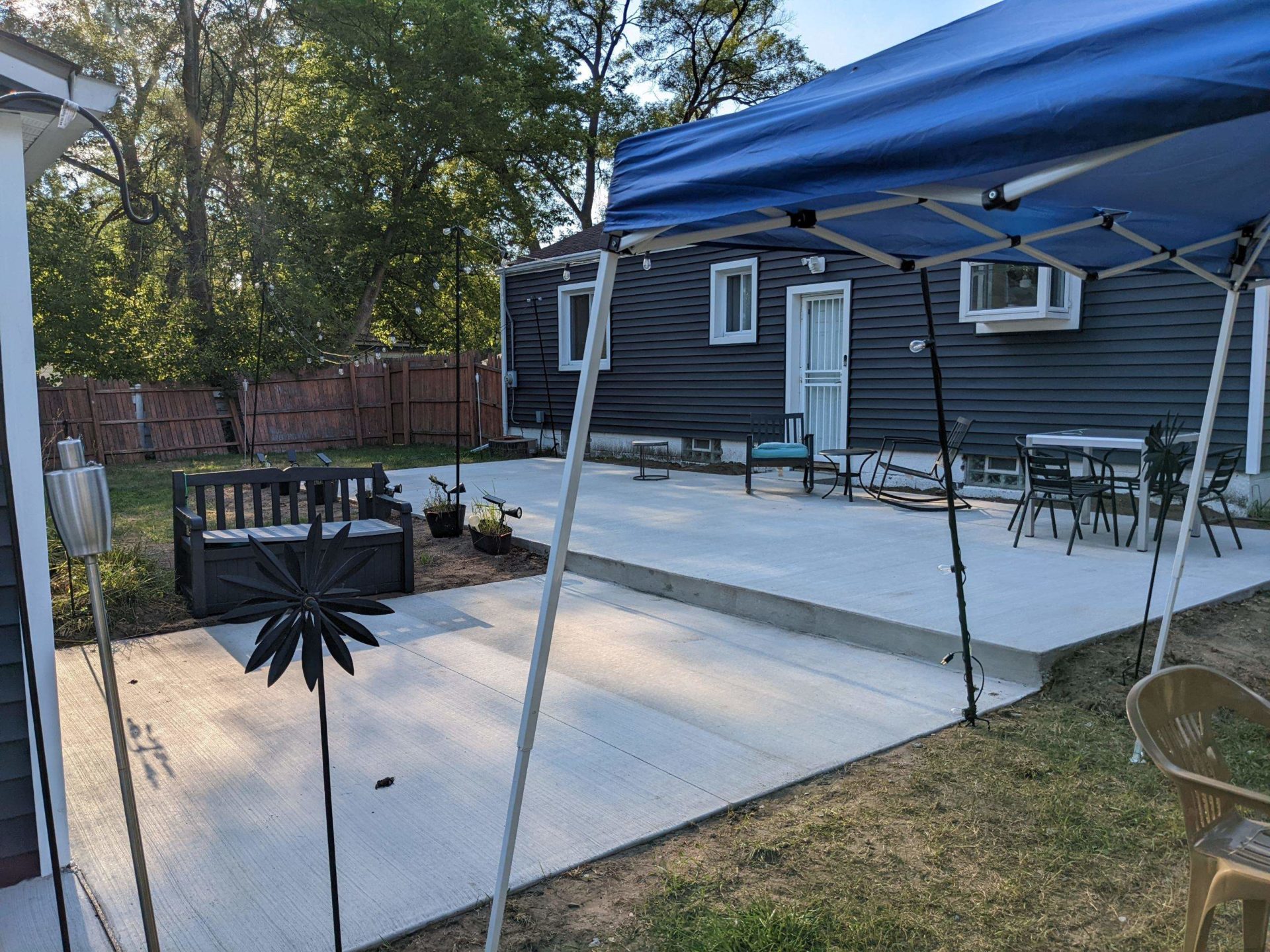 New concrete patio and driveway in Southfield